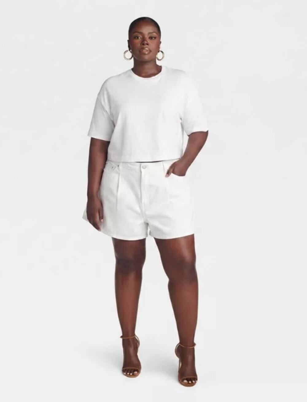 KBB by KAHLANA Women’s ‘The Pleated Denim Shorts’ - White